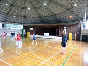 バスケットボール練習風景