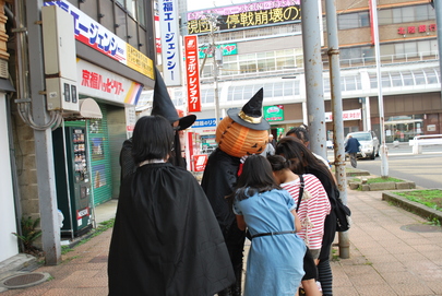 121031JSDハロウィンお菓子.JPG