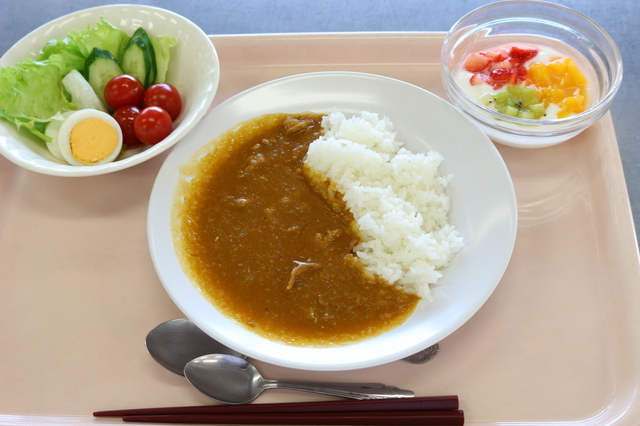 大学 テスト カレー ライス