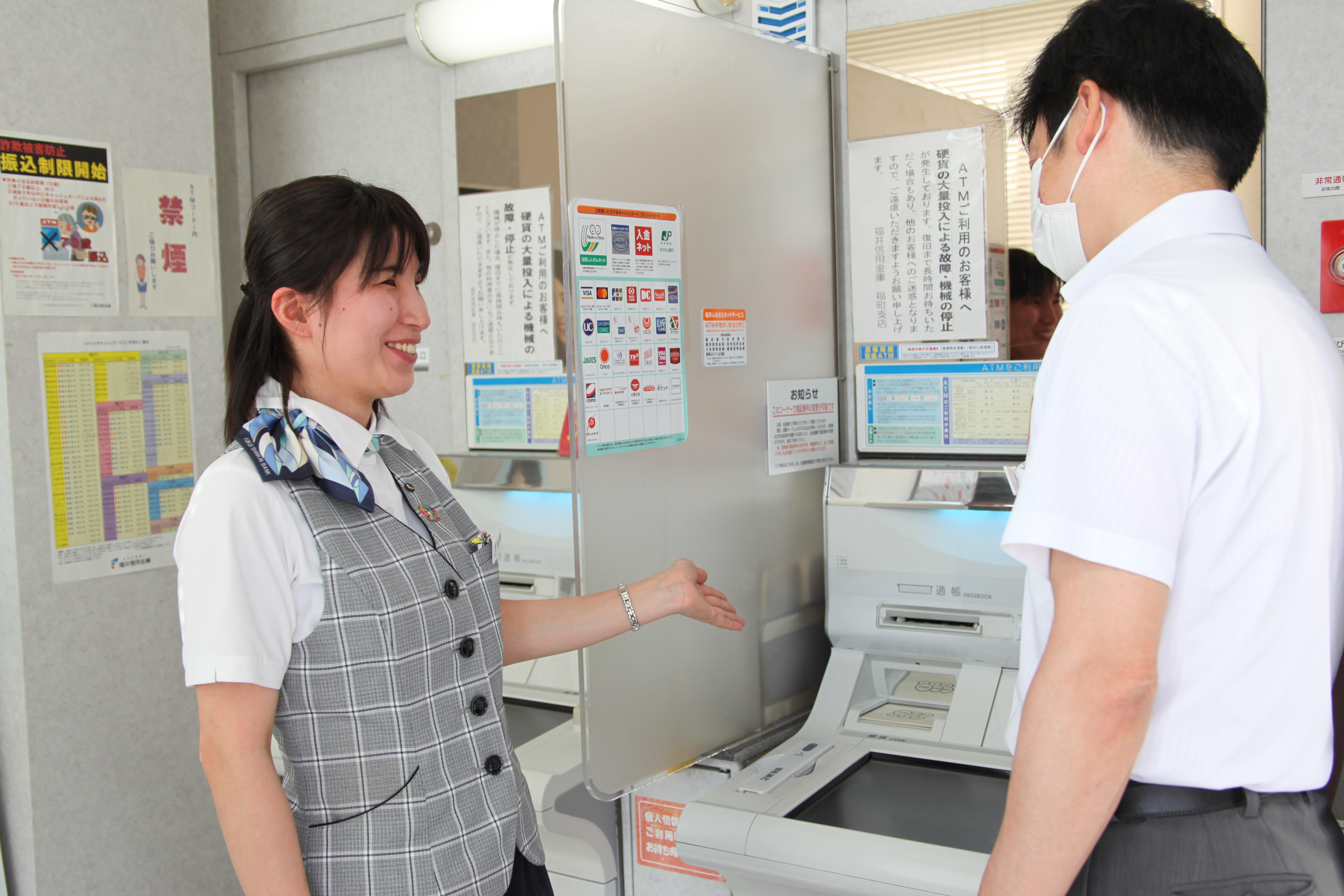 まきの（生活情報専攻卒）