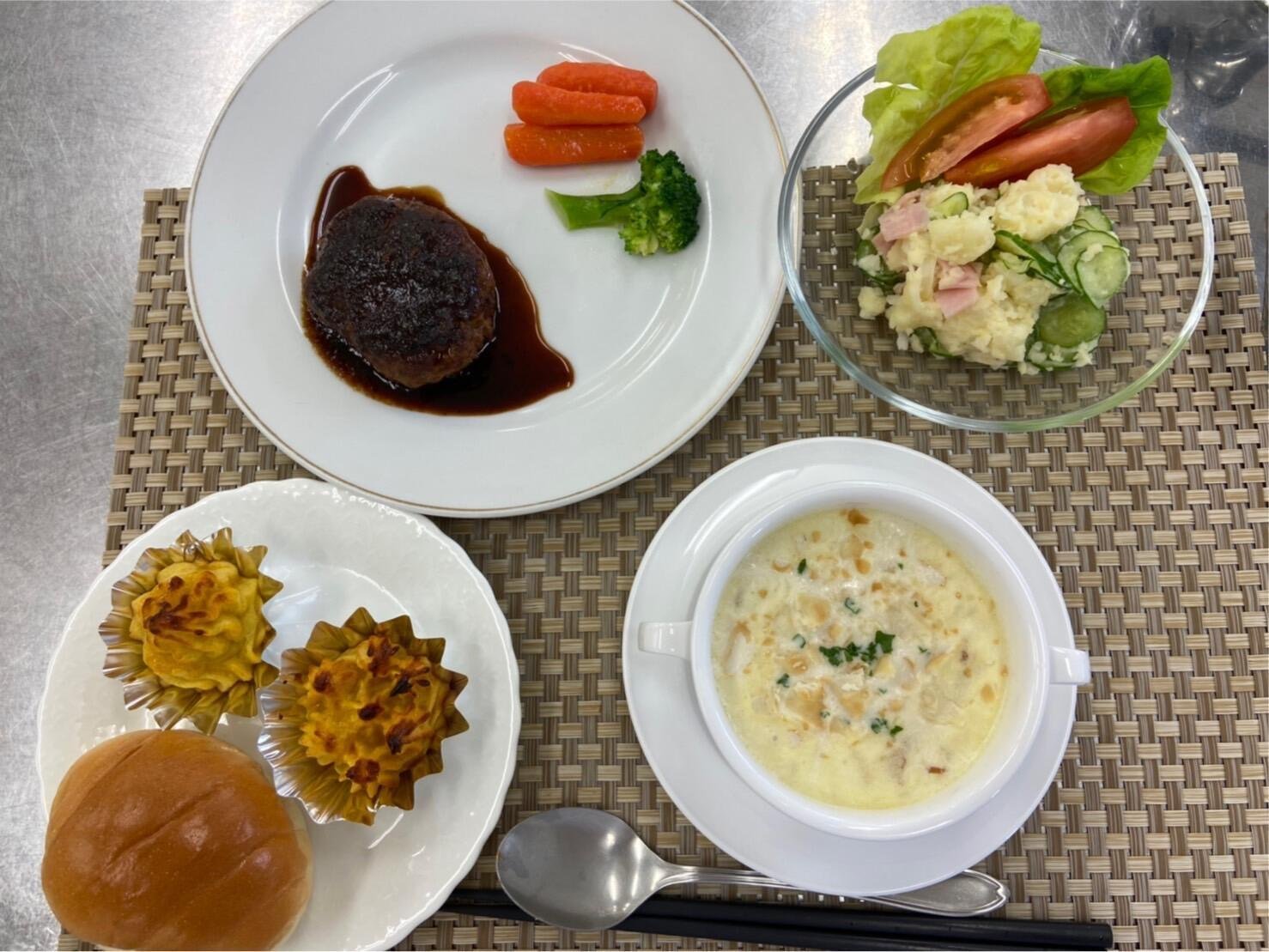 食物栄養専攻の授業について教えて！