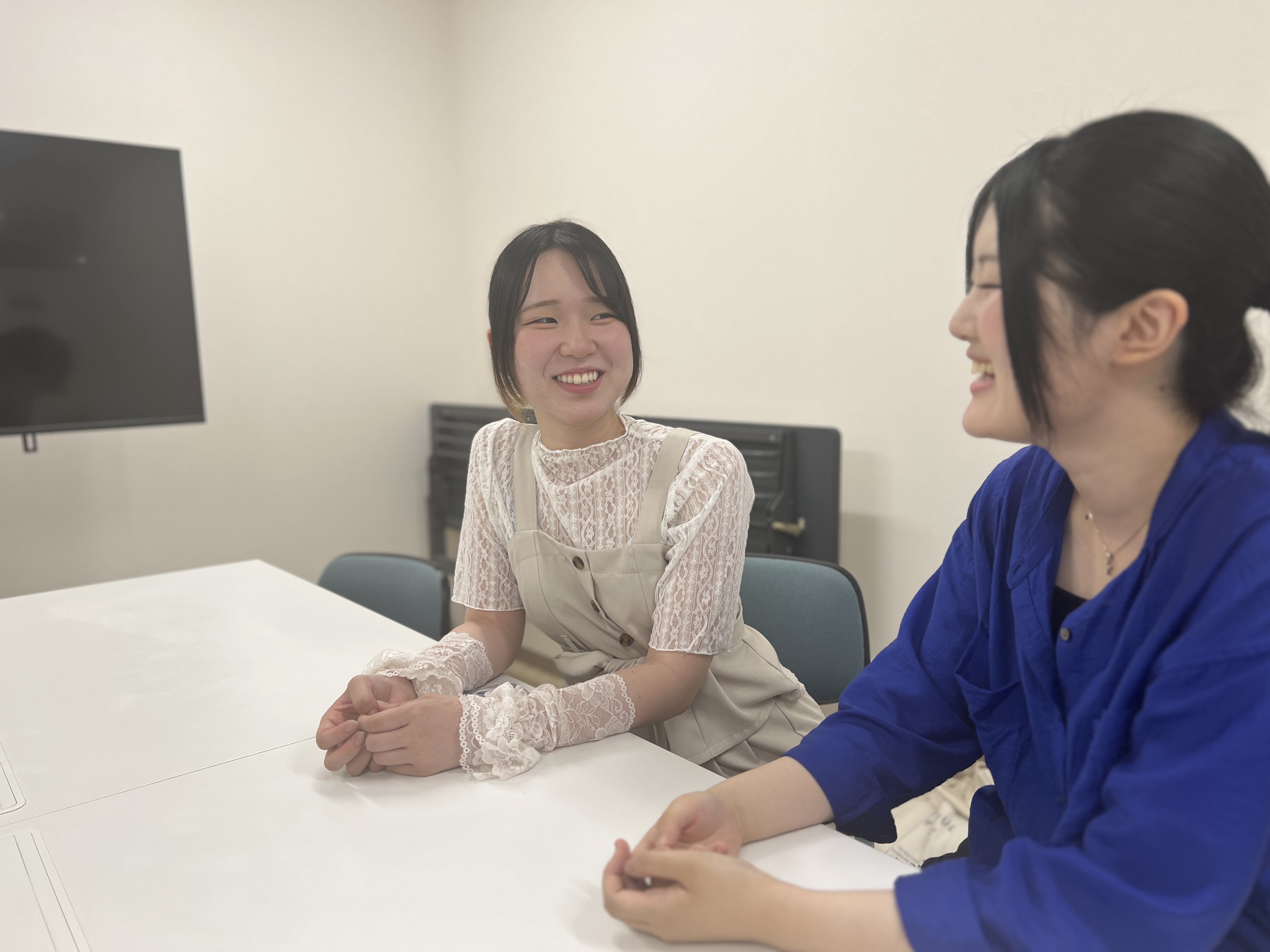 プロフィール
