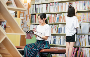 附属図書館