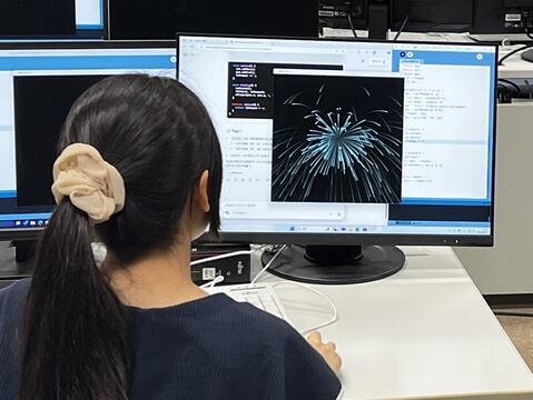 福井プレカレッジ「デジタルアートの作成にチャレンジしよう！」