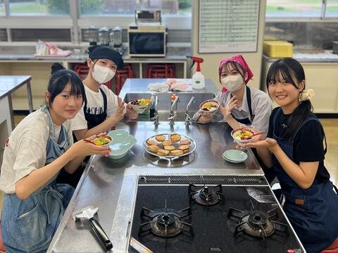 【公開講座レポート】世界のお菓子で英語旅～作ってわくわくアジア編～