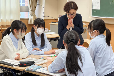 【仁愛女子短期大学×仁愛女子高校】連携授業