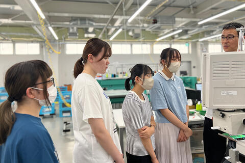 ④企業見学バスツアーを実施しました【ユニフォームネクスト編】